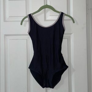 Yumiko Veronique Leotard
